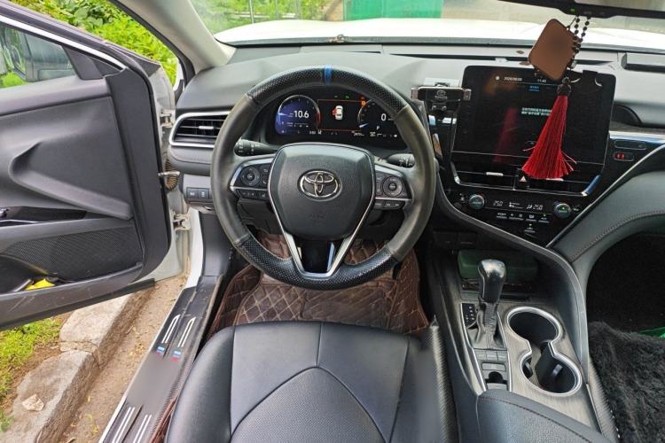 Used Toyota Camry 2021 2.5G Luxury Edition Steering Wheel