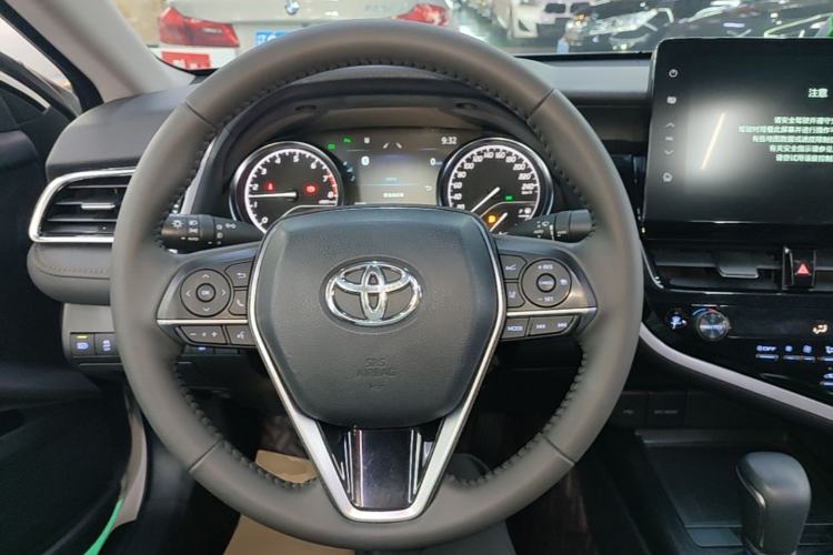 Used Toyota Camry 2021 2.0G Luxury Edition Steering Wheel