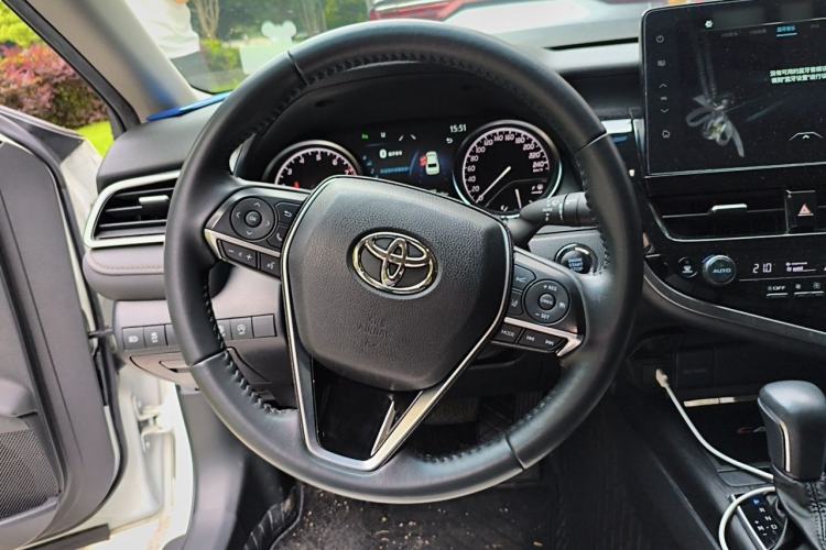 Used Toyota Camry 2021 2.0G Luxury Edition Steering Wheel