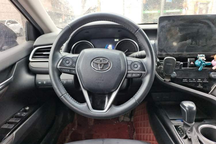Used Toyota Camry 2021 2.0G Luxury Edition Steering Wheel