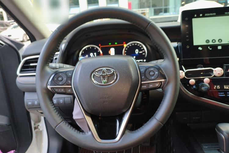 Used Toyota Camry 2021 2.5G Luxury Edition Steering Wheel