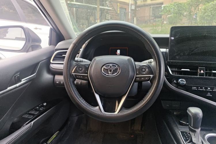 Used Toyota Camry 2021 2.5G Luxury Edition Steering Wheel