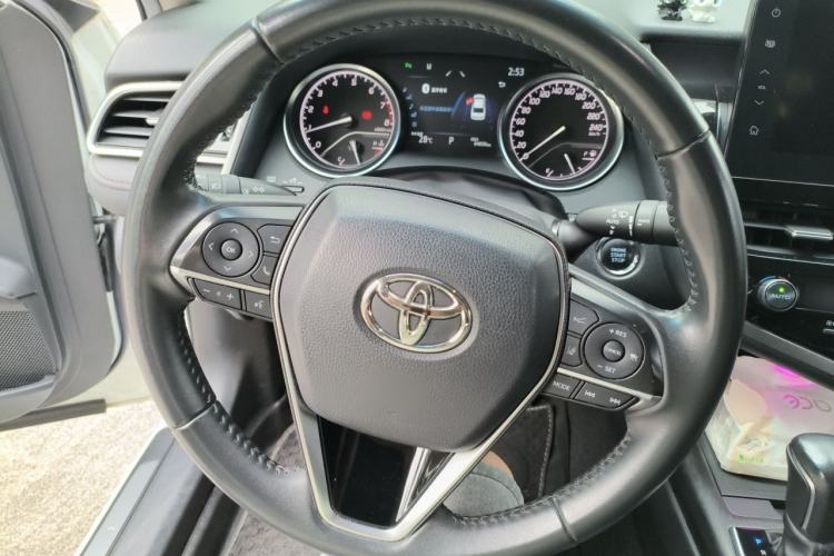 Used Toyota Camry 2021 2.0G Luxury Edition Steering Wheel