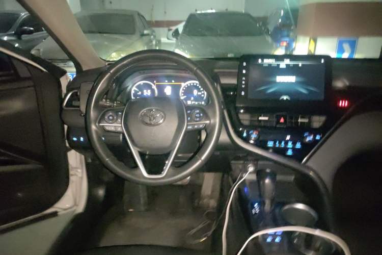 Used Toyota Camry 2021 Dual-Motor 2.5HG Luxury Edition Steering Wheel