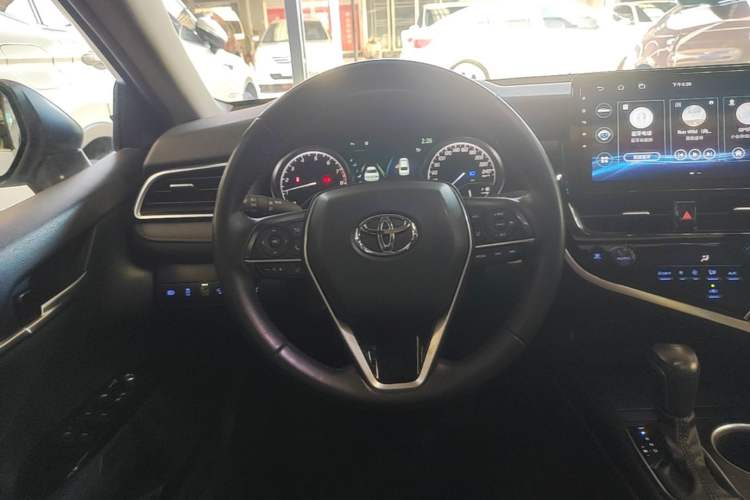 Used Toyota Camry 2021 2.0G Luxury Edition Steering Wheel