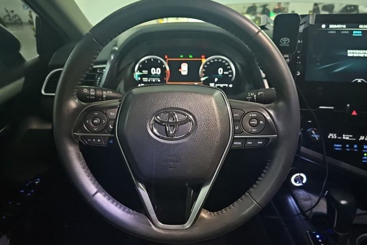 Used Toyota Camry 2021 2.5G Luxury Edition Steering Wheel