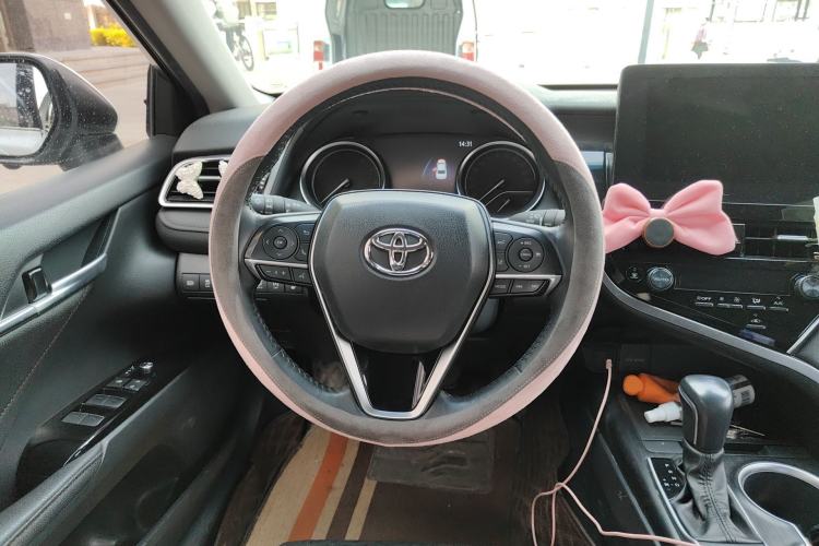 Used Toyota Camry 2021 2.0G Luxury Edition Steering Wheel