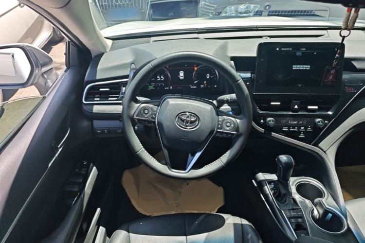 Used Toyota Camry 2021 Dual-Motor 2.5HG Luxury Edition Steering Wheel