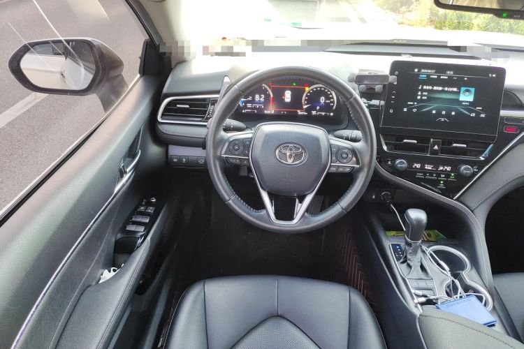 Used Toyota Camry 2021 2.5G Luxury Edition Steering Wheel