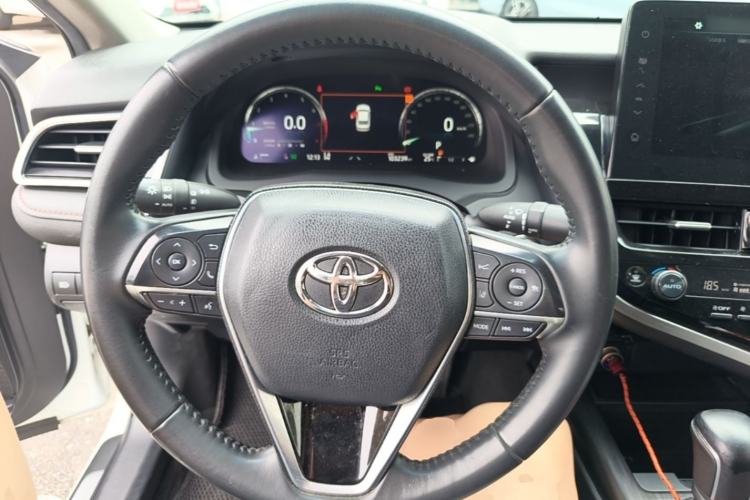 Used Toyota Camry 2021 2.5G Luxury Edition Steering Wheel