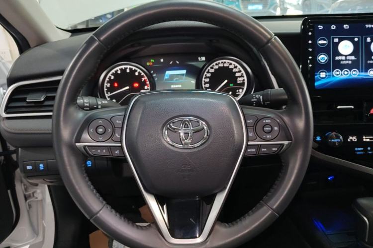 Used Toyota Camry 2021 2.0G Luxury Edition Steering Wheel