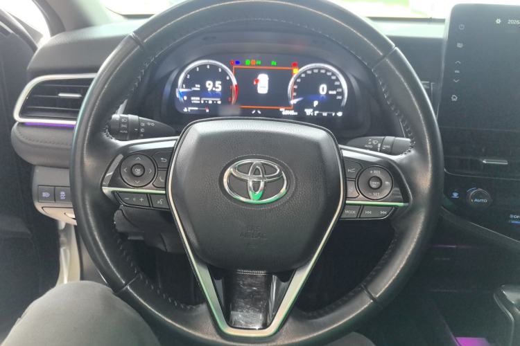 Used Toyota Camry 2021 2.5G Luxury Edition Steering Wheel