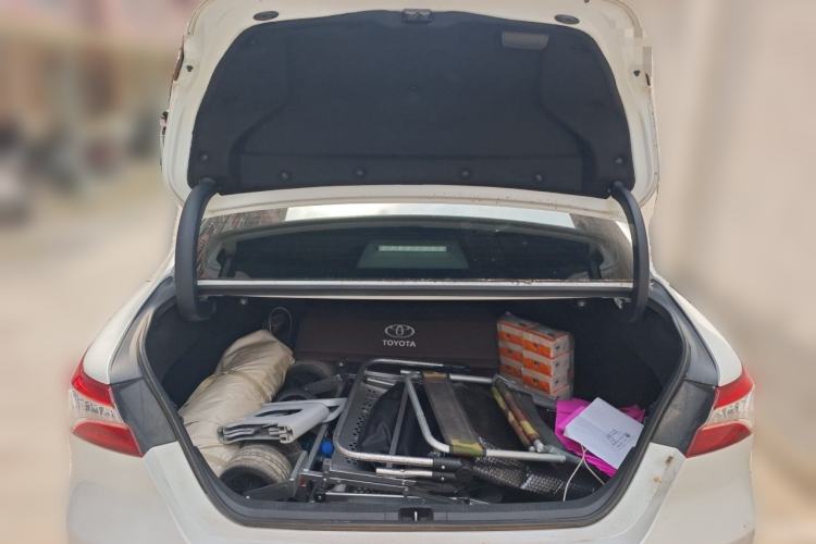 Used Toyota Camry 2021 2.5G Luxury Edition Trunk