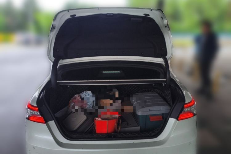 Used Toyota Camry 2021 2.0G Luxury Edition Trunk
