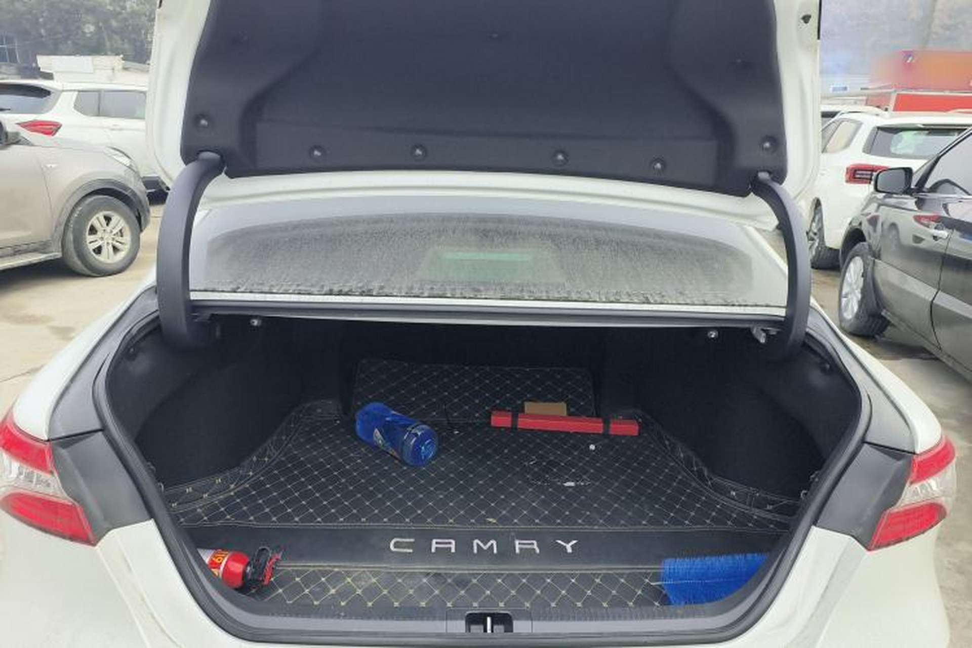 Used Toyota Camry 2021 2.0G Luxury Edition Trunk