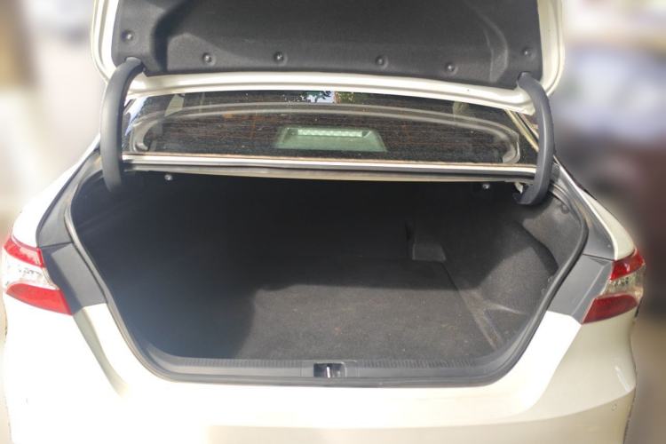 Used Toyota Camry 2021 Dual-Motor 2.5HG Luxury Edition Trunk