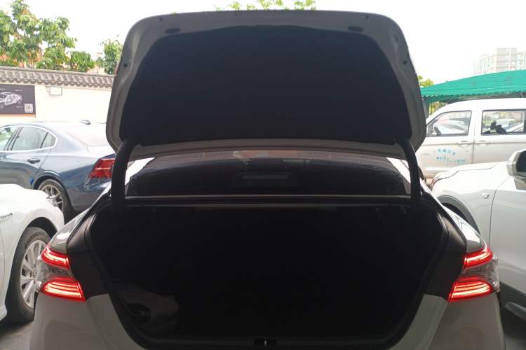 Used Toyota Camry 2021 2.5S Fēngshàng Edition Trunk
