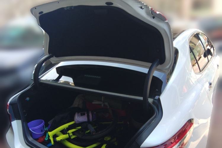 Used Toyota Camry 2021 2.5G Luxury Edition Trunk