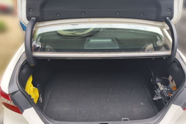 Used Toyota Camry 2021 2.0G Luxury Edition Trunk