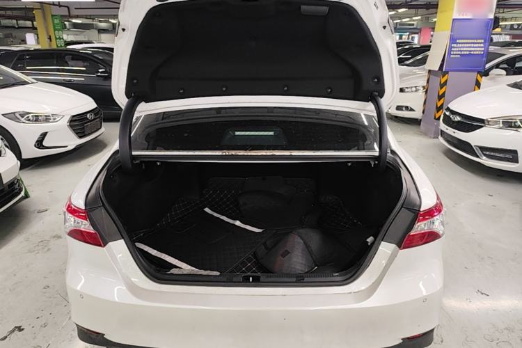Used Toyota Camry 2021 Dual-Motor 2.5HG Luxury Edition Trunk