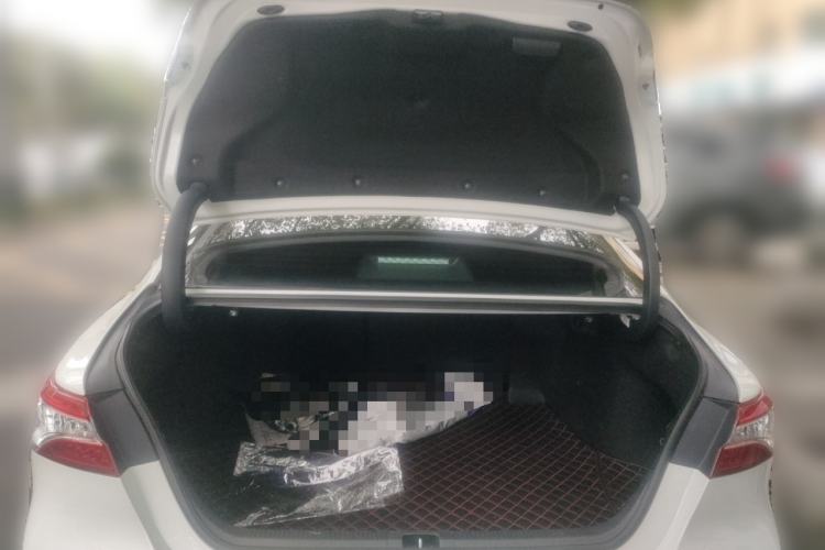 Used Toyota Camry 2021 2.0G Luxury Edition Trunk
