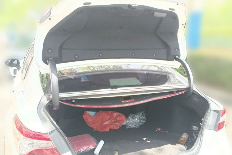 Used Toyota Camry 2021 2.0S FENGSHANG Edition Trunk