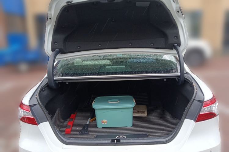 Used Toyota Camry 2021 2.5G Luxury Edition Trunk