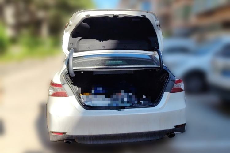 Used Toyota Camry 2021 2.0G Luxury Edition Trunk