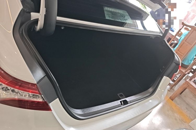 Used Toyota Camry 2021 2.0G Luxury Edition Trunk