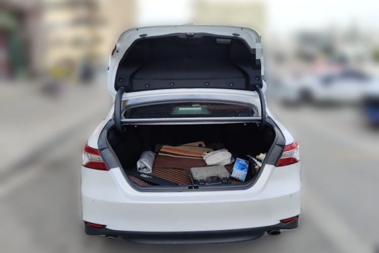 Used Toyota Camry 2021 2.0G Luxury Edition Trunk