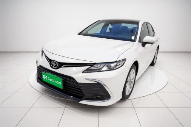 Ojetý Toyota Camry 2021 2.0G Luxury Edition
