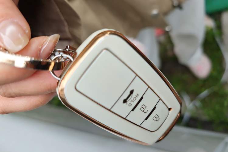 Used Toyota Camry 2021 2.0S FENGSHANG Edition Vehicle Key