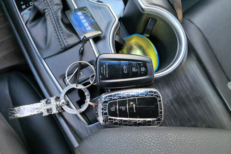Used Toyota Camry 2021 2.0G Luxury Edition Vehicle Key