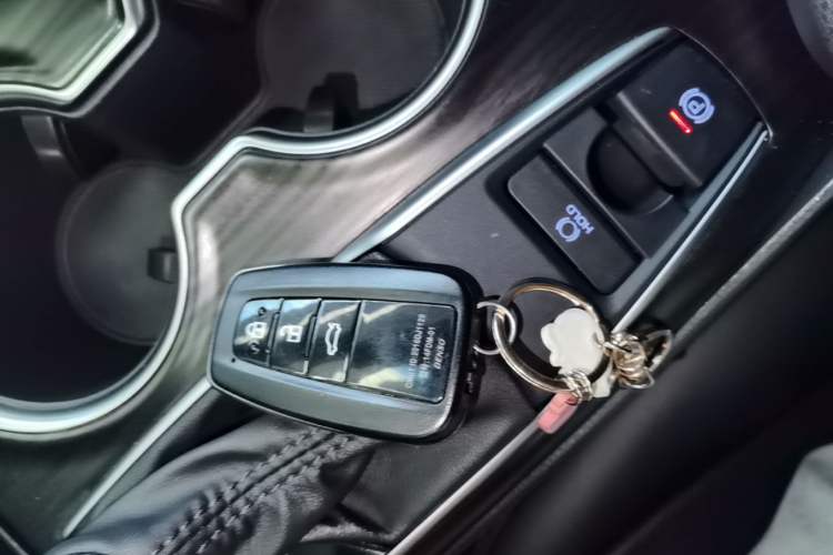 Used Toyota Camry 2021 2.0G Luxury Edition Vehicle Key