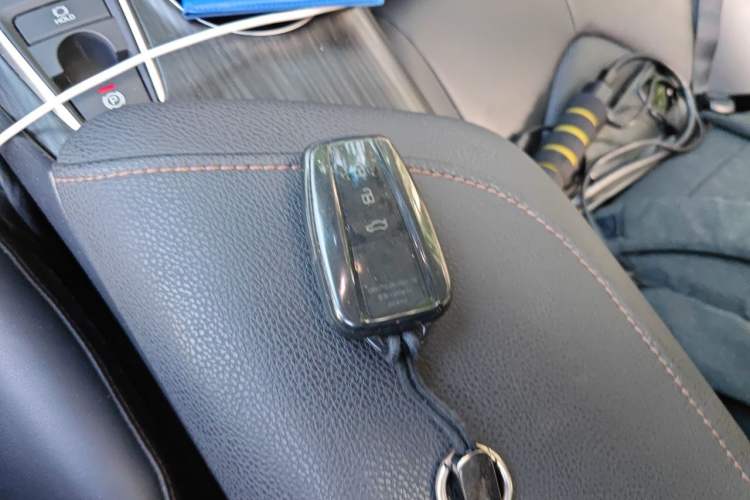Used Toyota Camry 2021 2.0G Luxury Edition Vehicle Key