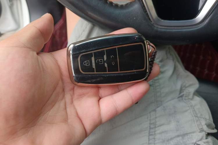 Used Toyota Camry 2021 2.0E Elite Edition Vehicle Key