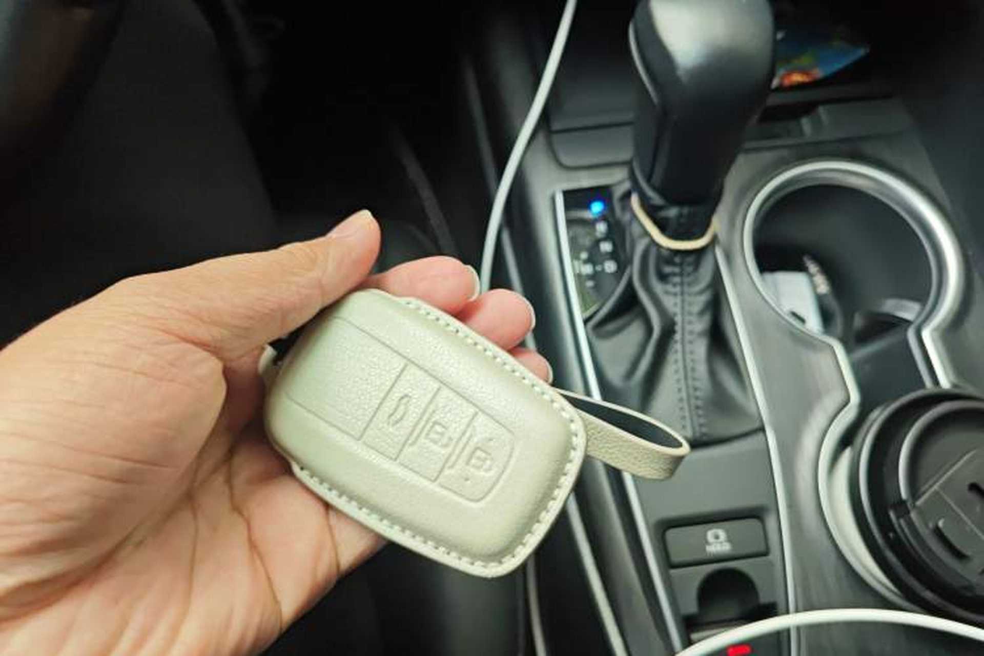 Used Toyota Camry 2021 2.0G Luxury Edition Vehicle Key