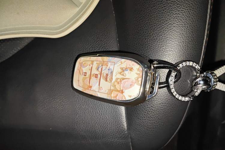 Used Toyota Camry 2021 2.5G Luxury Edition Vehicle Key