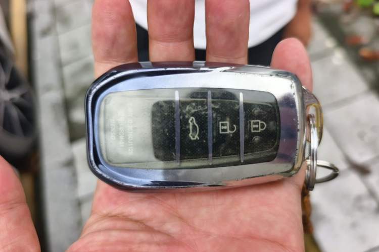 Used Toyota Camry 2021 2.0S FENGSHANG Edition Vehicle Key