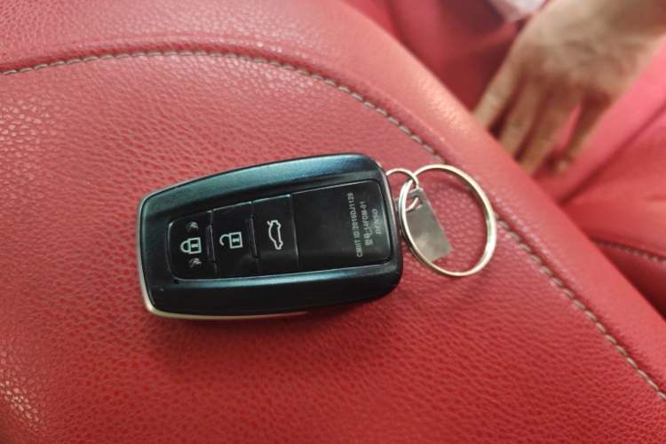 Used Toyota Camry 2021 2.5S Fēngshàng Edition Vehicle Key