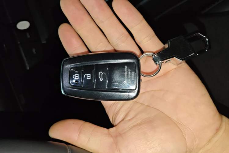 Used Toyota Camry 2021 Dual-Motor 2.5HG Luxury Edition Vehicle Key