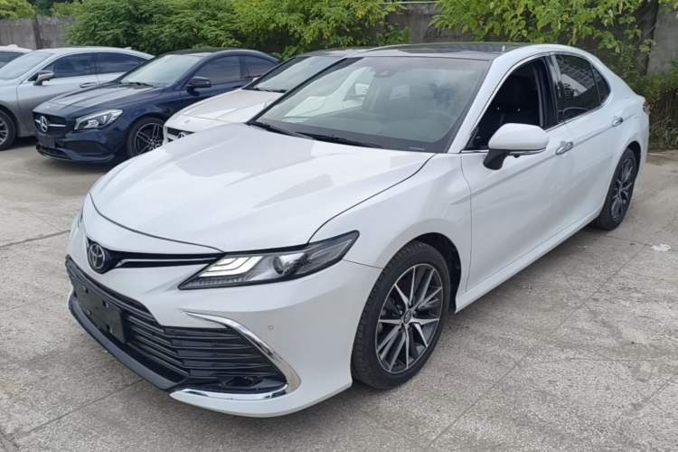 Used Toyota Camry 2021 2.5G Luxury Edition Guazi used car, China used car export, Used car for sale, Used cars, Cheapest cars for sale