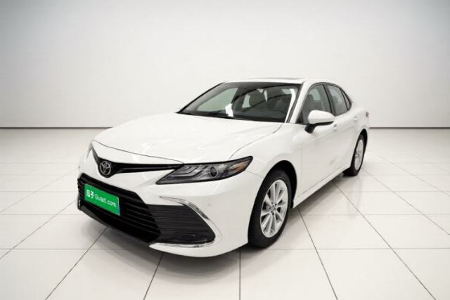 Ojetý Toyota Camry 2021 2.0G Luxury Edition