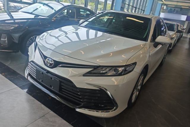 Used Toyota Camry 2021 2.0G Luxury Edition