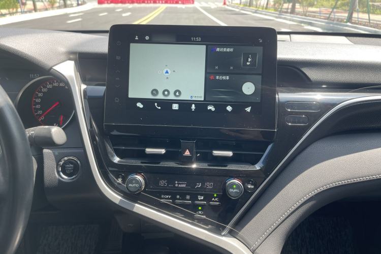 Used Toyota Camry 2022 2.0S Knight Edition Audio And AC Panel