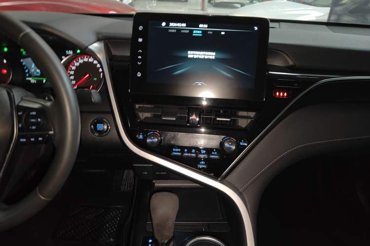 Used Toyota Camry 2022 2.0S Knight Edition Audio And AC Panel