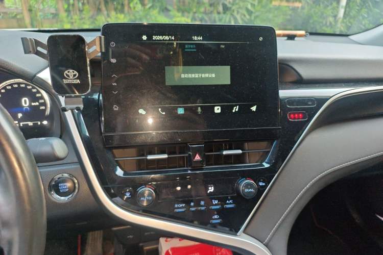 Used Toyota Camry 2022 2.5S Knight Edition Audio And AC Panel