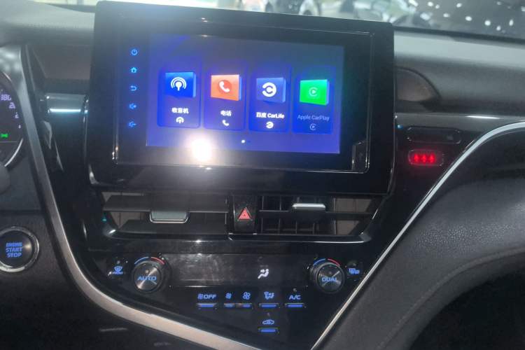 Used Toyota Camry 2022 2.0GVP Premier Edition Audio And AC Panel