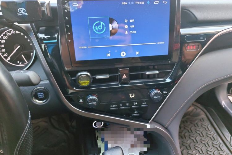 Used Toyota Camry 2022 2.0GVP Premier Edition Audio And AC Panel