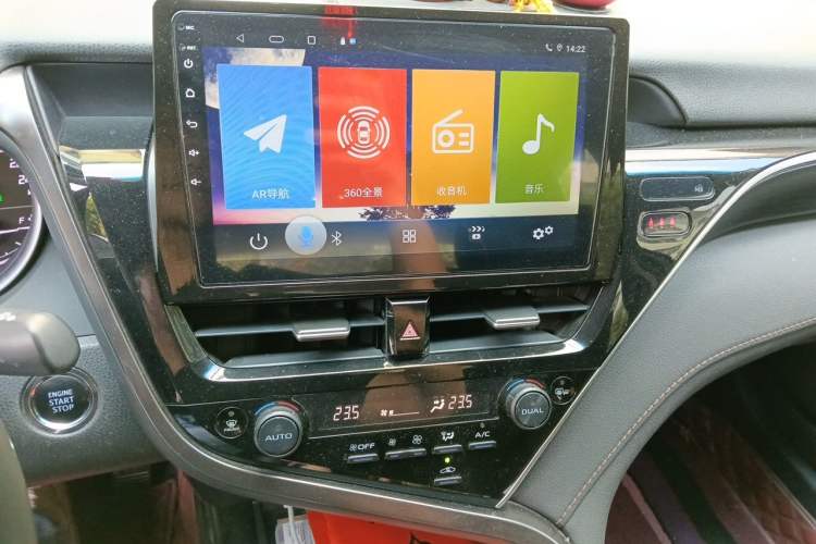 Used Toyota Camry 2022 2.0GVP Premier Edition Audio And AC Panel